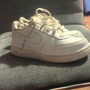 Toddler Nike size 9C